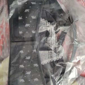 Cacique collection sport bras